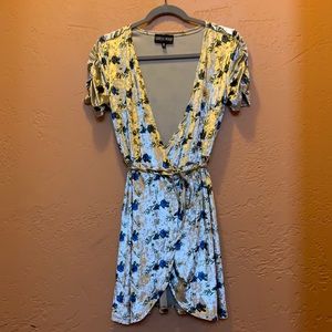 Flower print wrap dress
